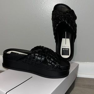 NIB Dolce Vita Wrenly Black Stella